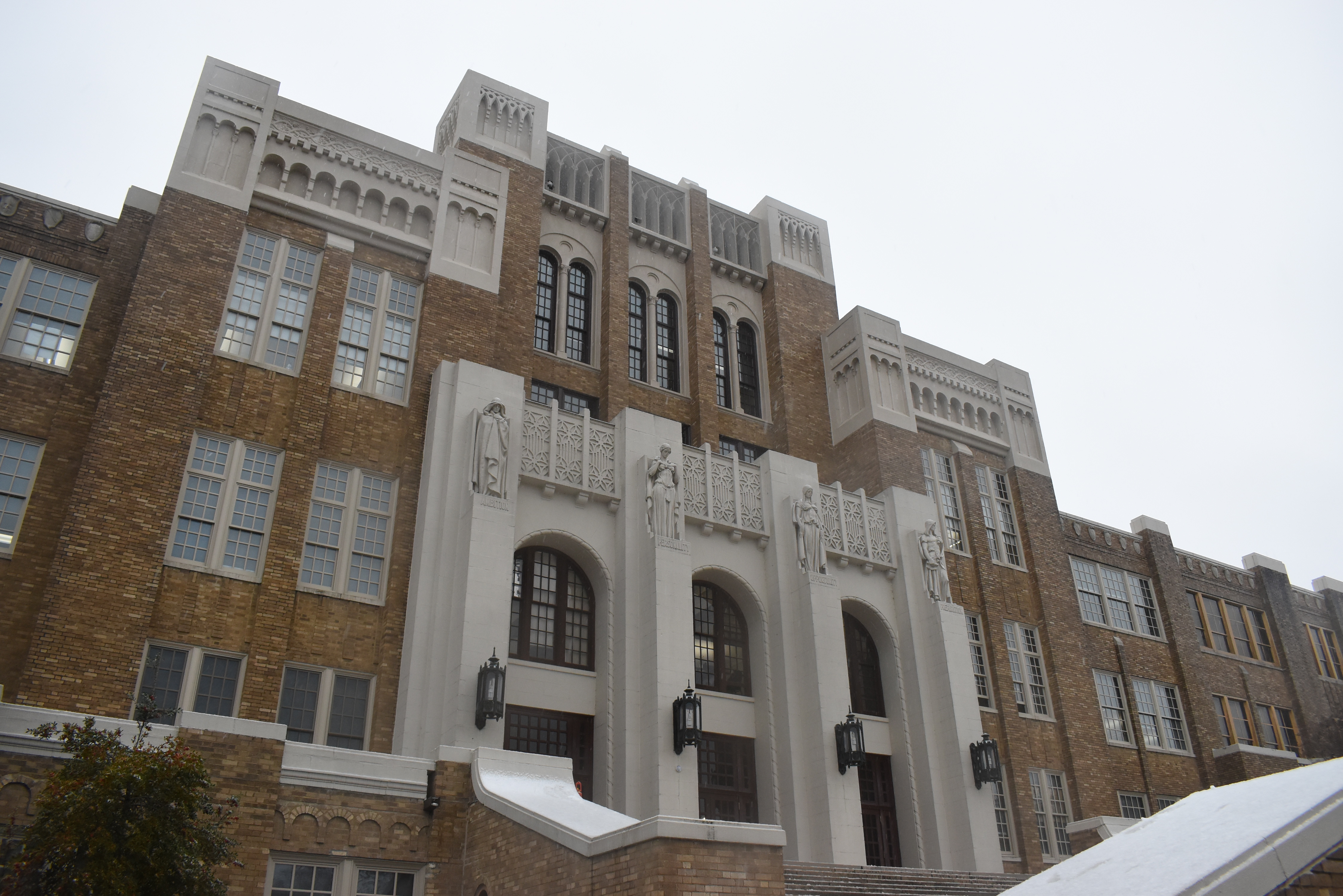 Little Rock Central High front doors